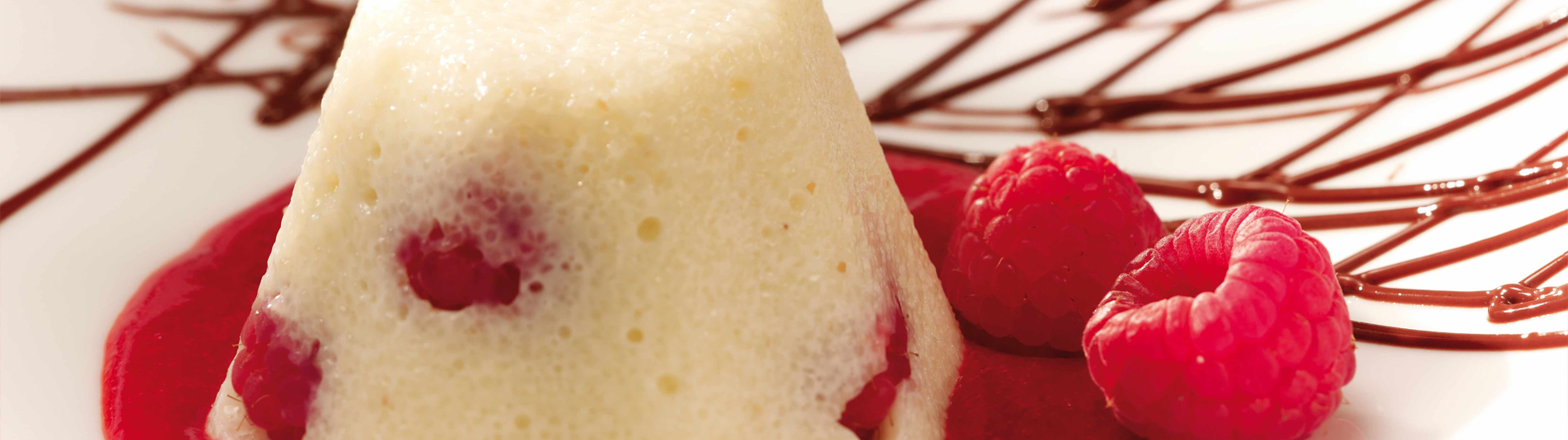 Himbeer-Grießflammerie