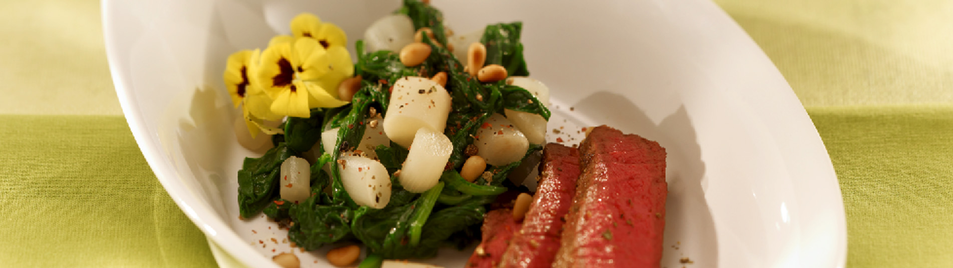 Schwarzwurzel-Blattspinat-Gemüse